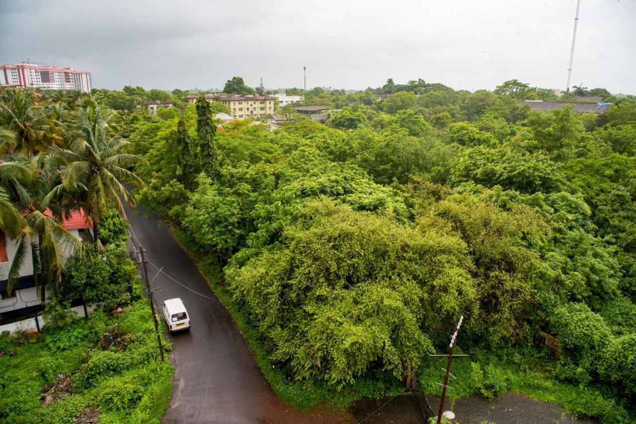 The Green Boutique Panaji Buitenkant foto
