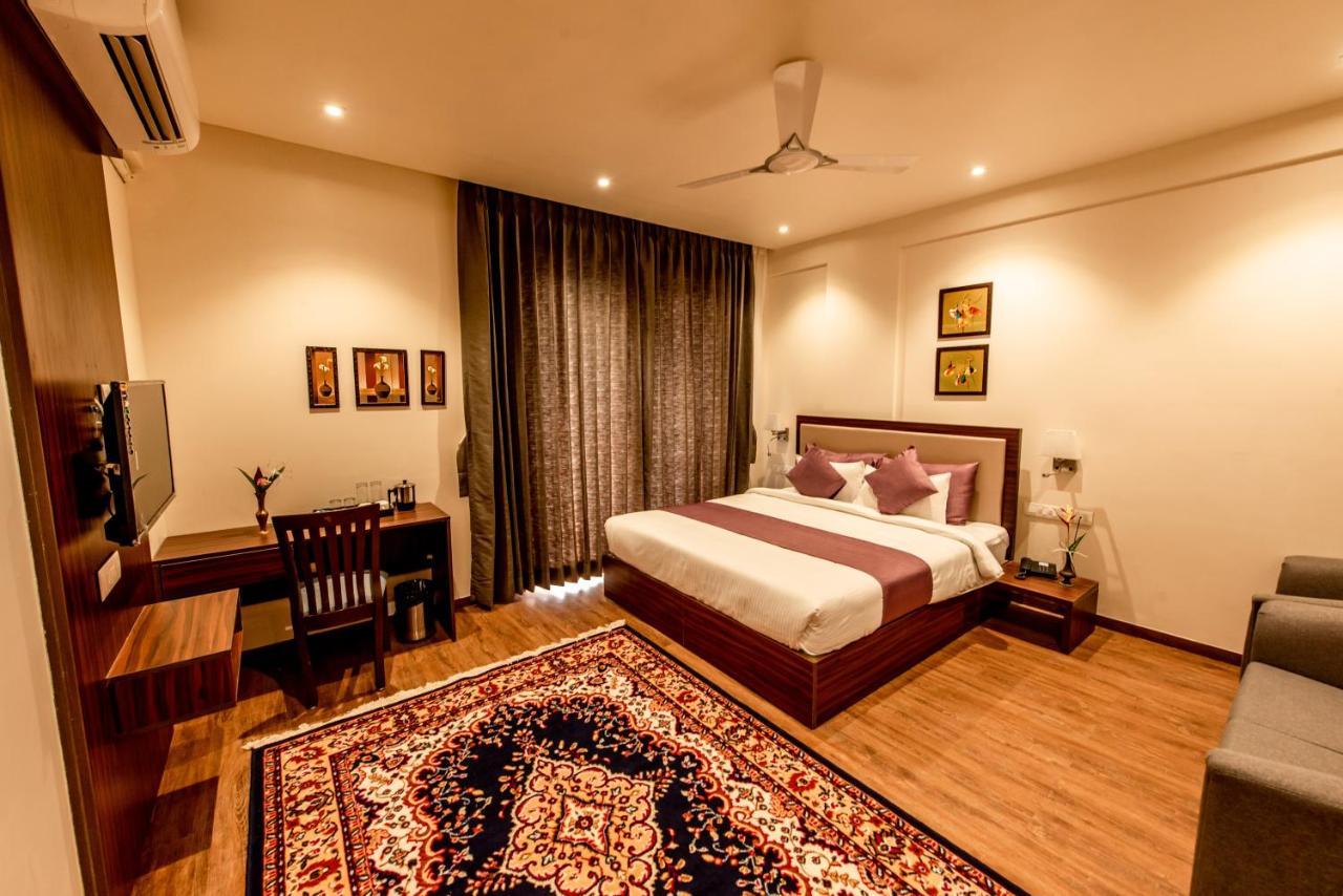 The Green Boutique Panaji Buitenkant foto
