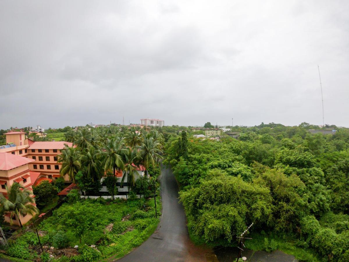The Green Boutique Panaji Buitenkant foto